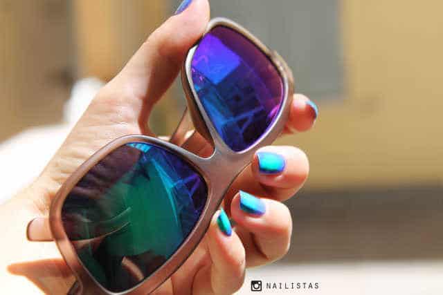 Uñas degradadas estilo gafas de sol