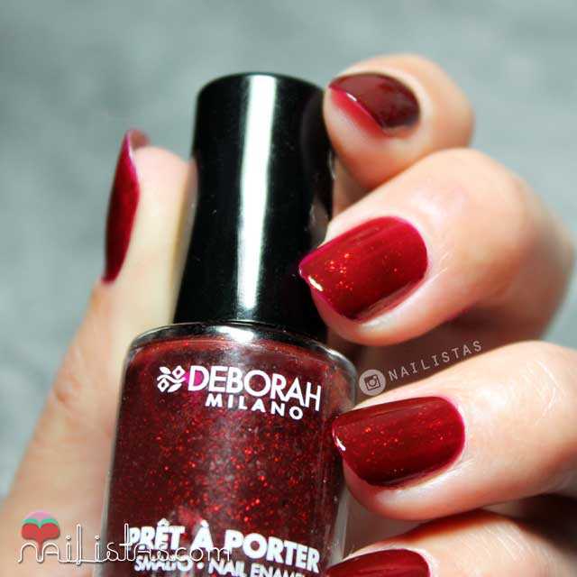 Esmaltes de uñas para Navidad | Golden Arabesque de Deborah Milano