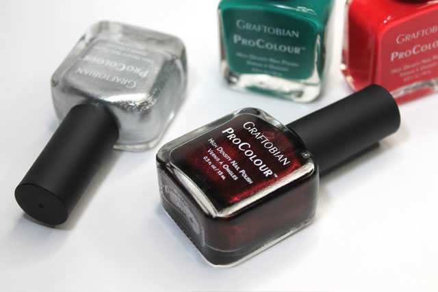 ESMALTES DE UÑAS GRAFTOBIAN | opinión y reseña