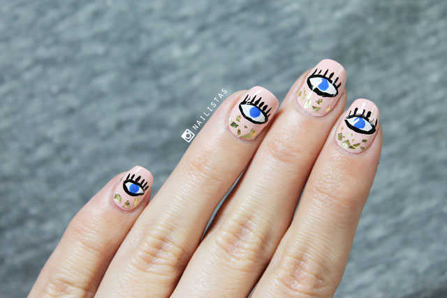 Uñas ojo turco paso a paso inspiradas en Alexa Chung