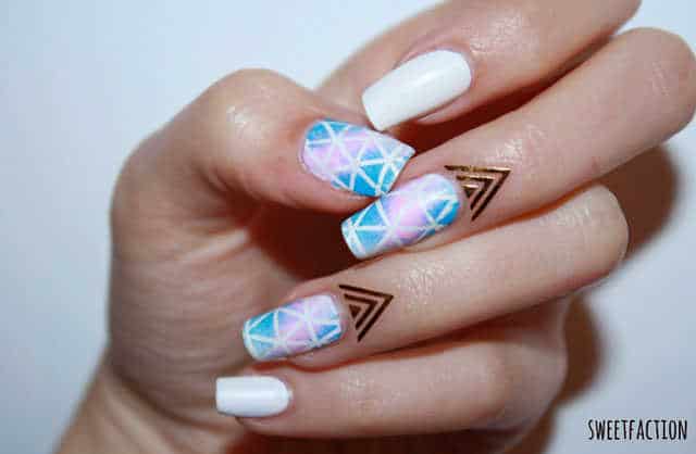 Uñas paso a paso | degradado con nail tape por @Sweetfactionails