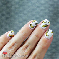 uñas decoradas con plátanos velvet underground